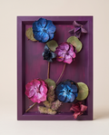 Handmade - Bild mit Blumen im Rahmen | Blumenbild | Tannenzapfen