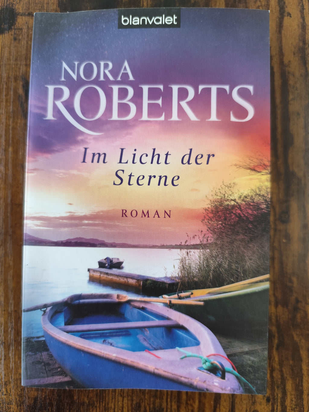 2nd Hand | Nora Roberts – Im Licht der Sterne (Roman) – Blanvalet Taschenbuch