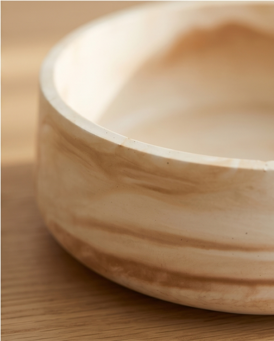 Handmade - runde Deko-Schale aus Gips – marmoriert