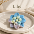 Handmade | Naturseife Sakura 'Lilie' mit Ziegenmilchpulver