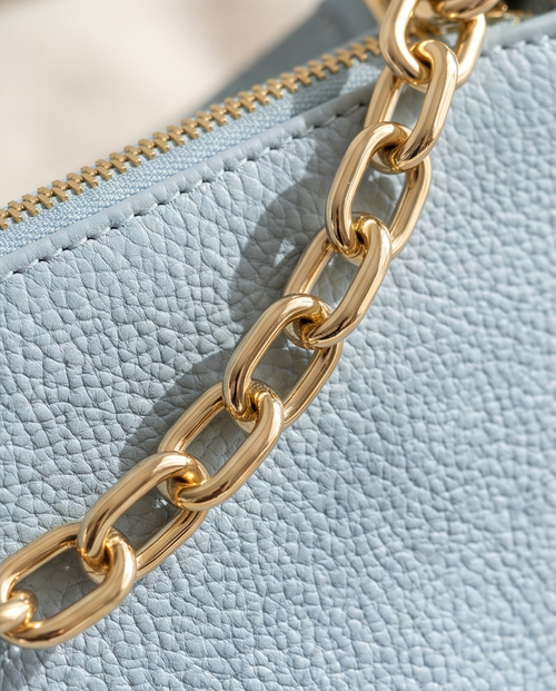 2nd Hand | hellblaue Handtasche "Milano" - neu und unbenutzt
